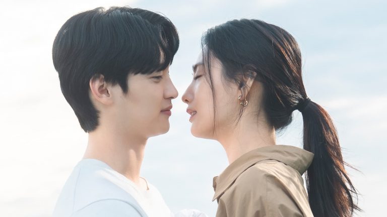 Мой парень – купидон (2023)